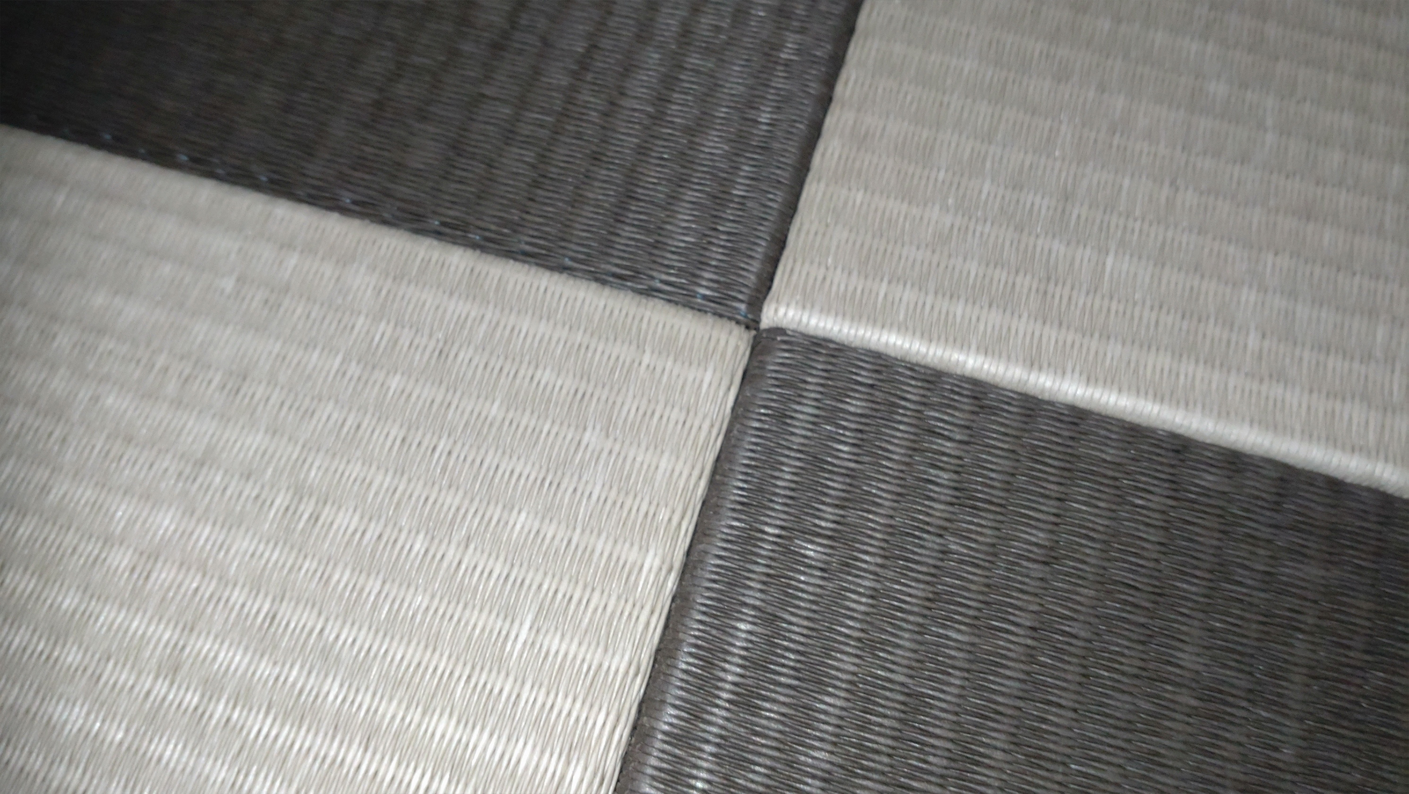 ダイケン和紙表「清流１２（栗色）＆１４（灰桜色）」琉球畳（縁無畳）