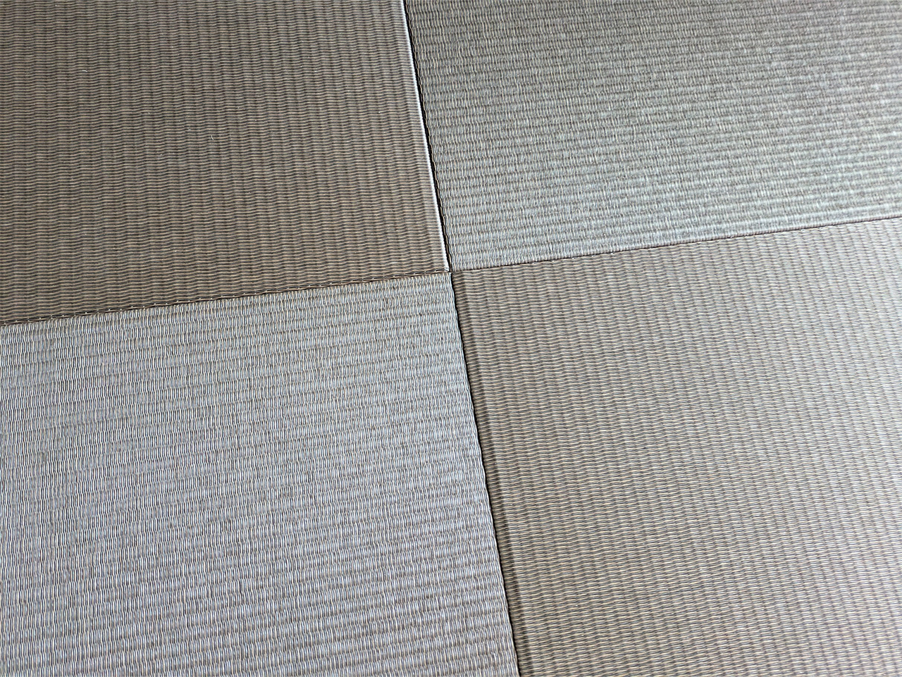 ダイケン和紙表「清流カクテルフィット２２」琉球畳（縁無畳）
