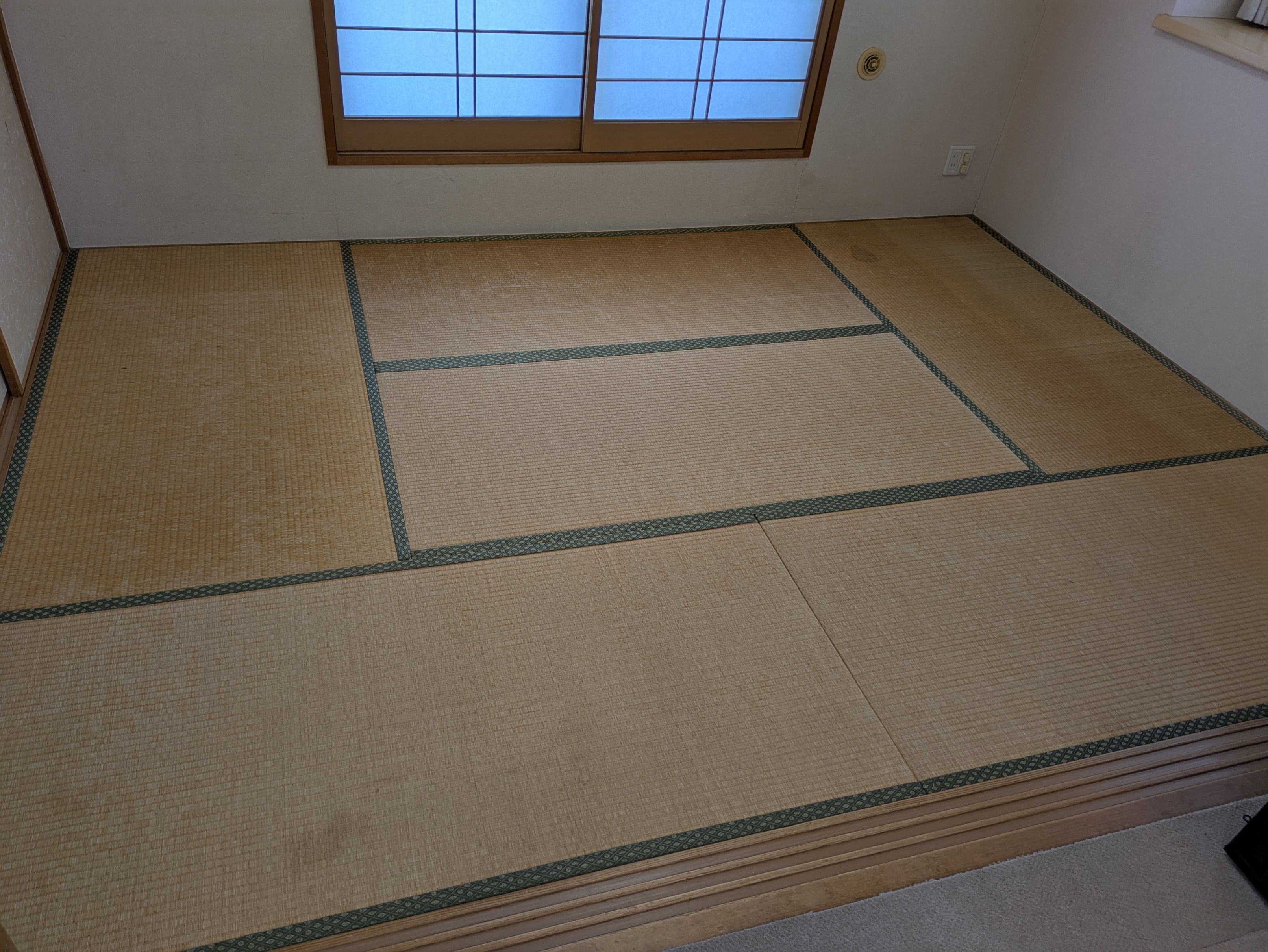 ダイケン和紙表「清流１５」琉球畳（縁無畳）
