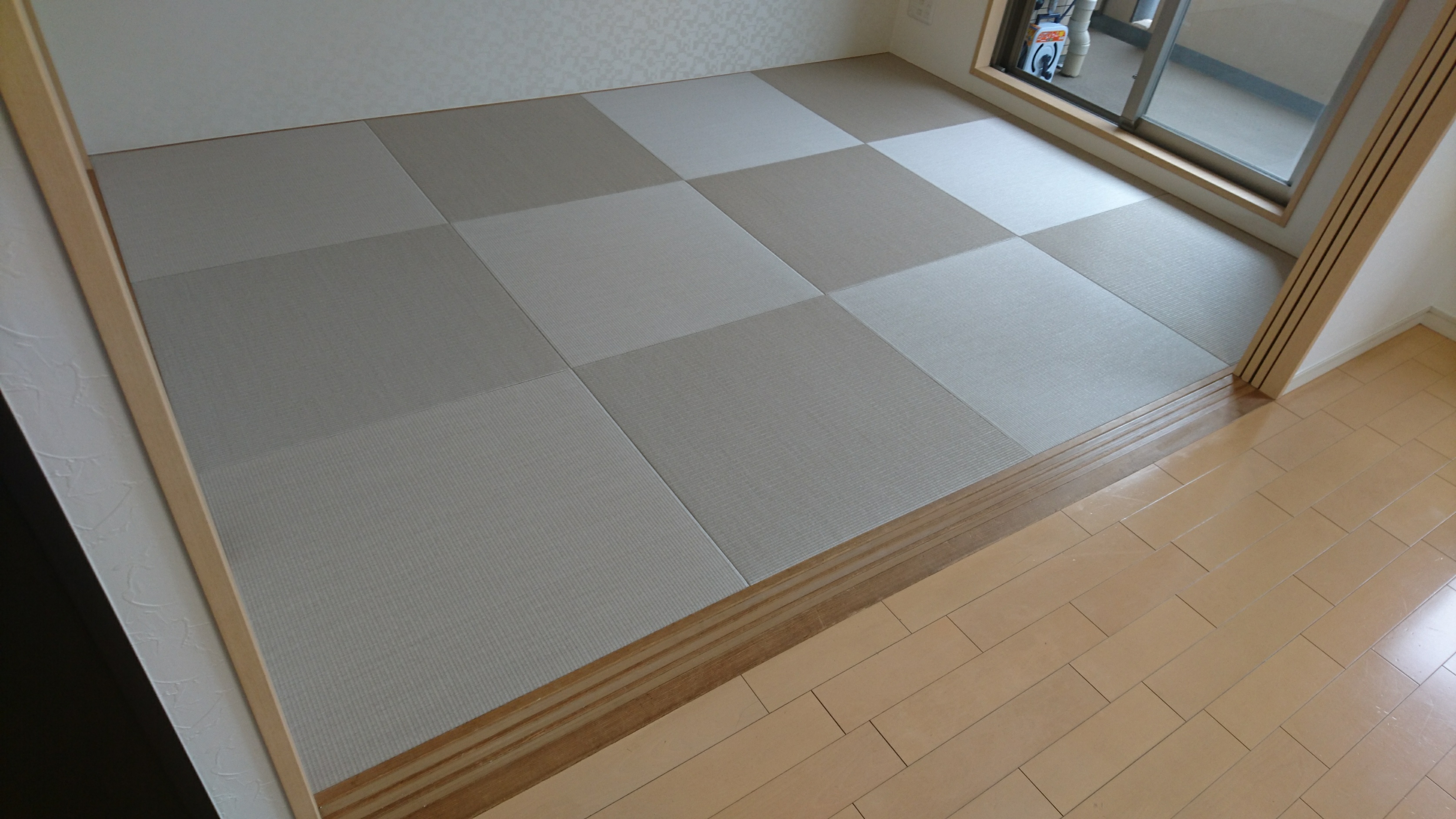 ダイケン 清流１４ 灰桜色 縁無畳 琉球畳