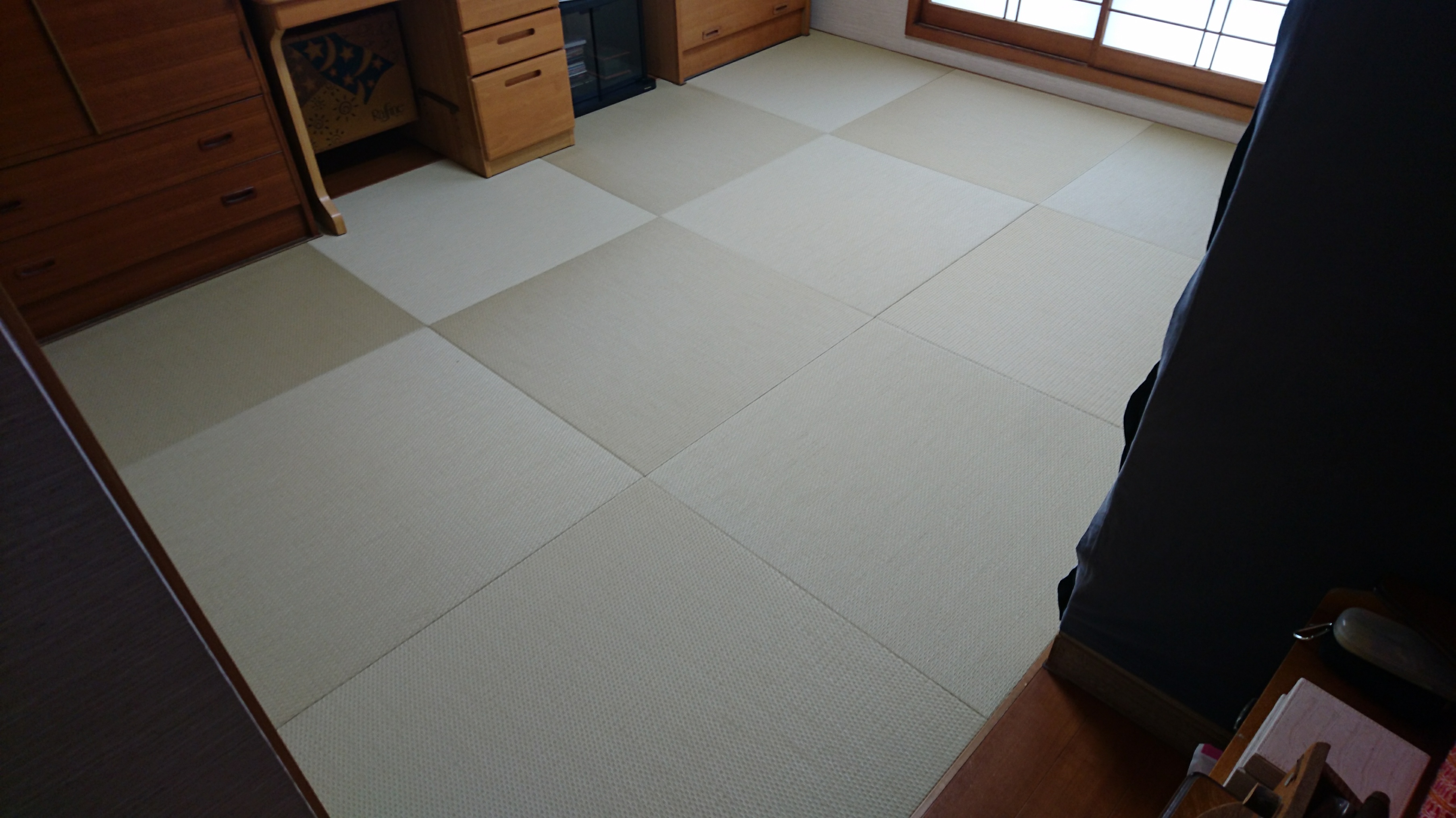 ダイケン「小波１６（若草色）」　縁無畳（琉球畳）