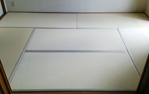 東京都府中市　E様邸　ダイケン和紙表「銀白カラー１０（乳白色）」縁付畳